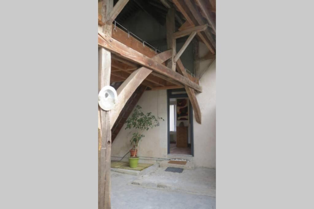Escale Tourangelle Apartment Monts ภายนอก รูปภาพ